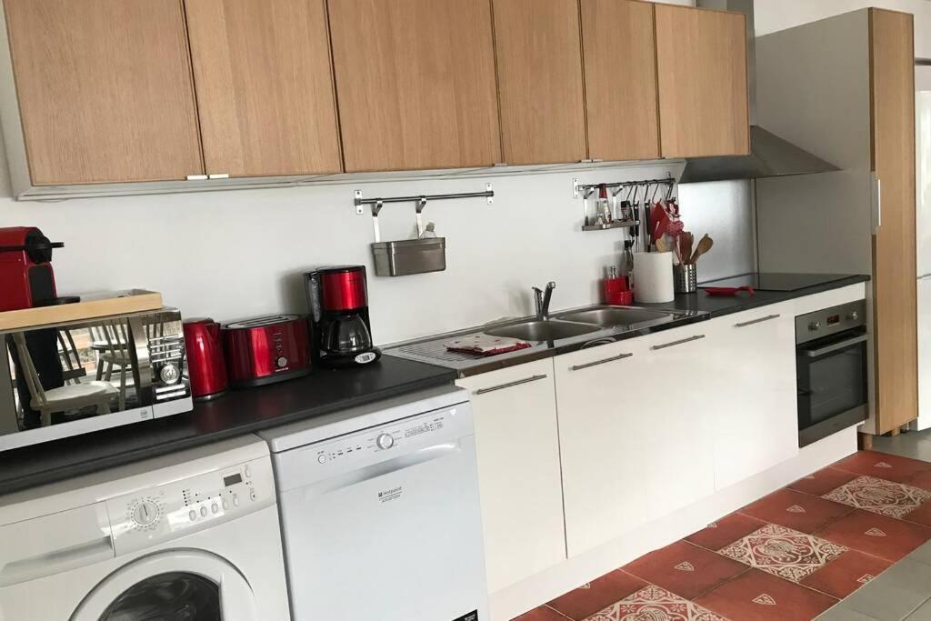 ואלואר Rouge Canneberge -8 Personnes- 84M2 Vue Degagee Setaz מראה חיצוני תמונה